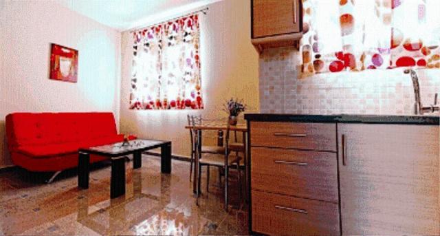 Arisvi Hotel Skala Kallonis Ruang foto